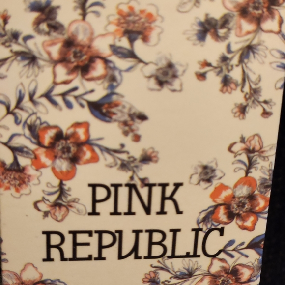 Brand New Ladies Large Artic Olive pullover sweater *°Pink Republic) - Picture 6 of 7